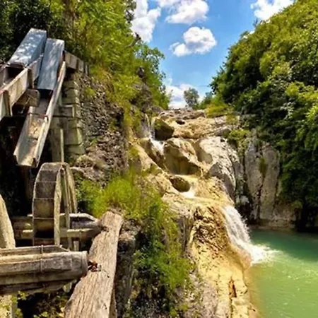 Daire Stone House Kotli